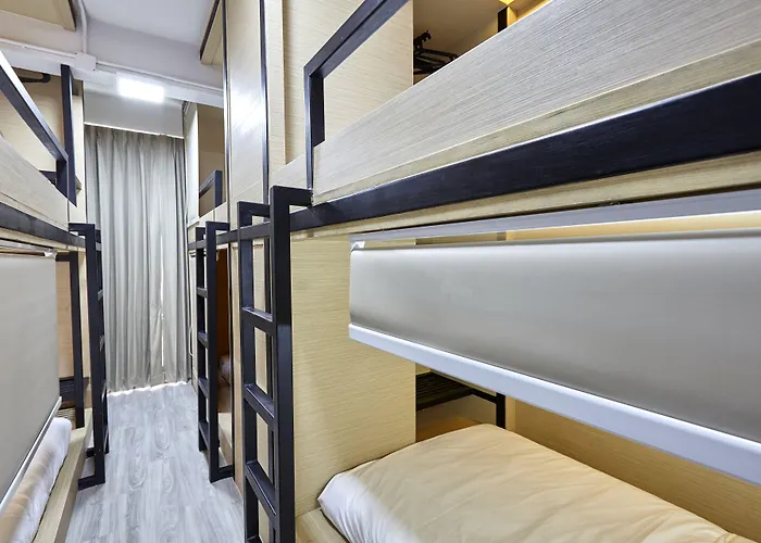 Hostal Le Bonheur Poshtel
