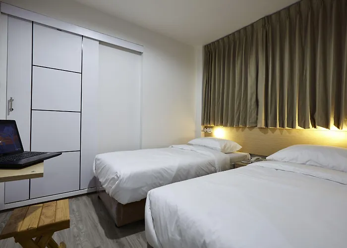Le Bonheur Poshtel Hostal