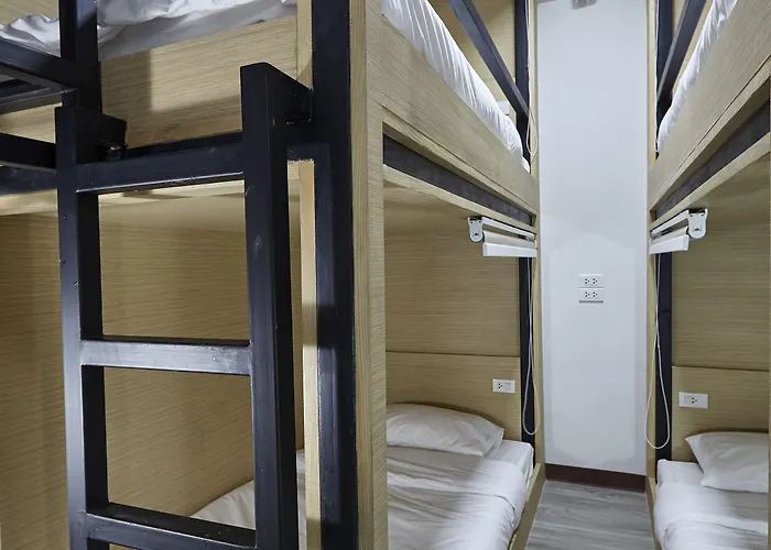 Le Bonheur Poshtel Hostal Bangkok