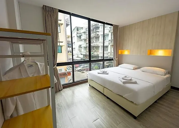 Le Bonheur Poshtel * Bangkok